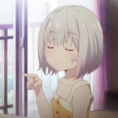 特朗普踉跄逃离 有人还在一旁偷酒